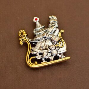 Vintage Snow Sled Santa Claus Christmas Tree Christmas Brooch - U22